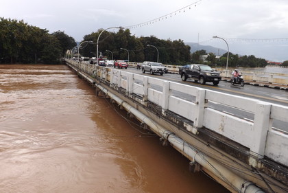 ナワラット橋